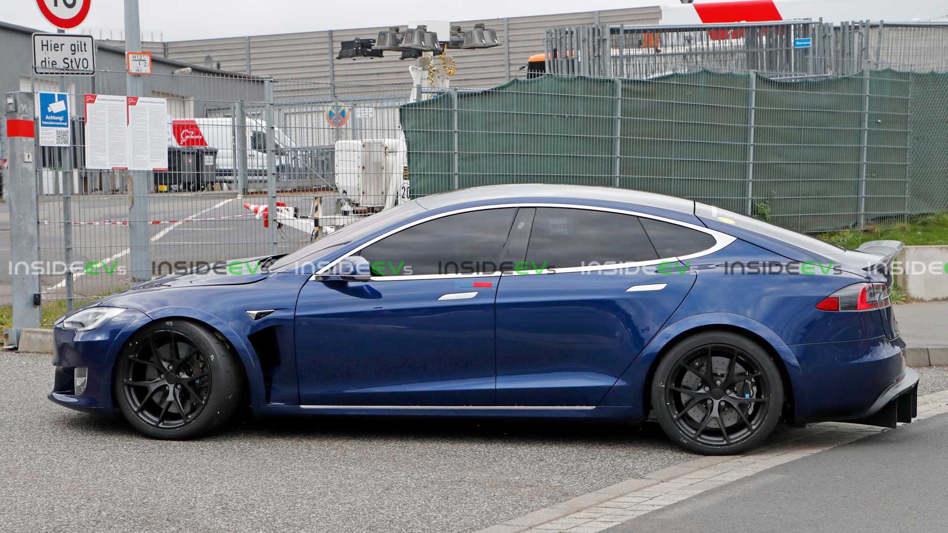 特斯拉Model S Plaid的身上，究竟有什么“疯狂”的颠覆？