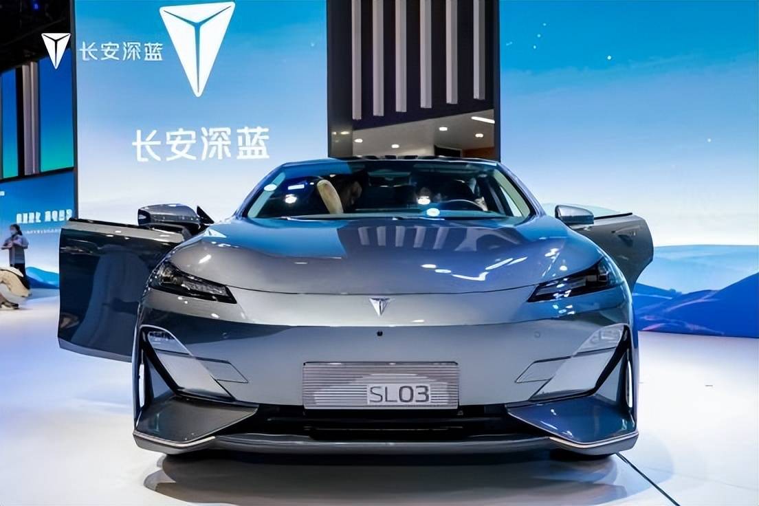 3大领域与5大亮点升级 长安深蓝SL03迎来最新OTA